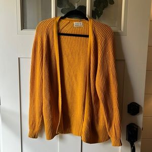 Mustard colored cardigan with pockets